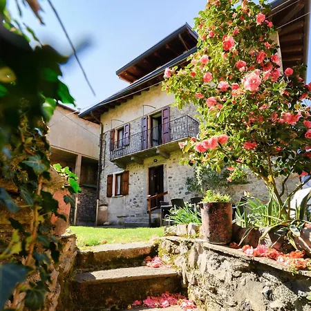 Apartment La Casa Sul Fiume