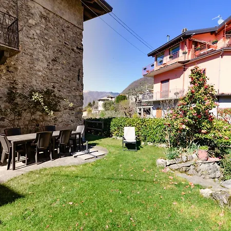 La Casa Sul Fiume * Nesso
